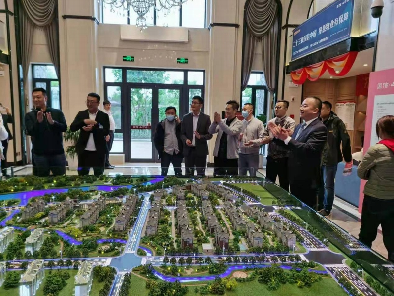1.永信贵宾会217山河府接待体验团参观.jpg 1.永信贵宾会217山河府接待体验团参观.jpg