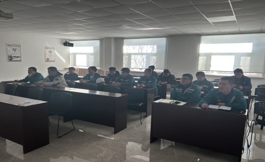 8.装配式总公司中车风电塔筒技艺交底会议现。ù硐峦计柿浚副本.jpg 8.装配式总公司中车风电塔筒技艺交底会议现。ù硐峦计柿浚副本.jpg